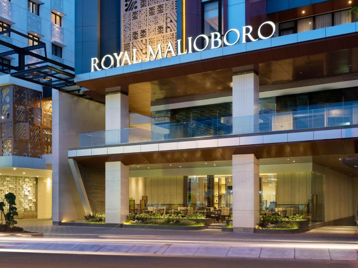 รอยัล มาลิโอโบโร บาย แอสตัน Hotel ยอกยาการ์ตา ภายนอก รูปภาพ